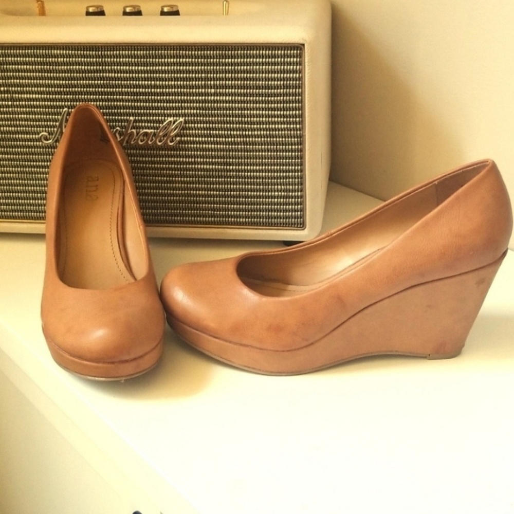 Camel Leather Wedges